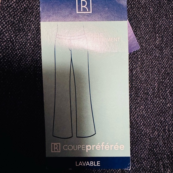 Reitmans Preferred Fit Grey Trousers- Size 9 - Picture 3 of 8